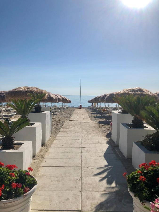 Casa Matilda Hotel Porto SantʼElpidio Екстериор снимка